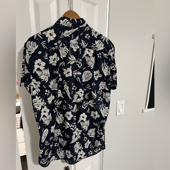 Jack & Jones Hawaiian Shirt - Picture 2 of 6